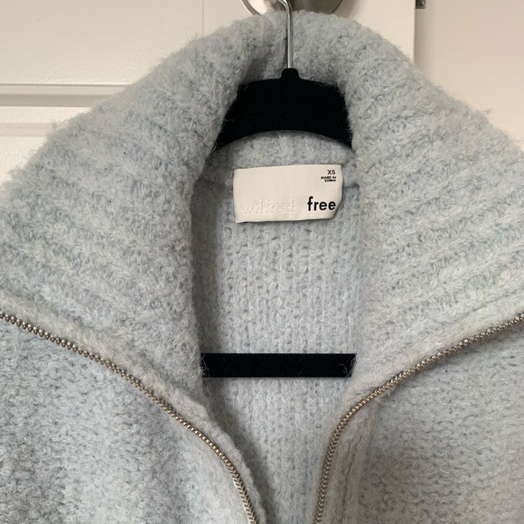 Wilfred Free Marilyn Sweater - Picture 3 of 3